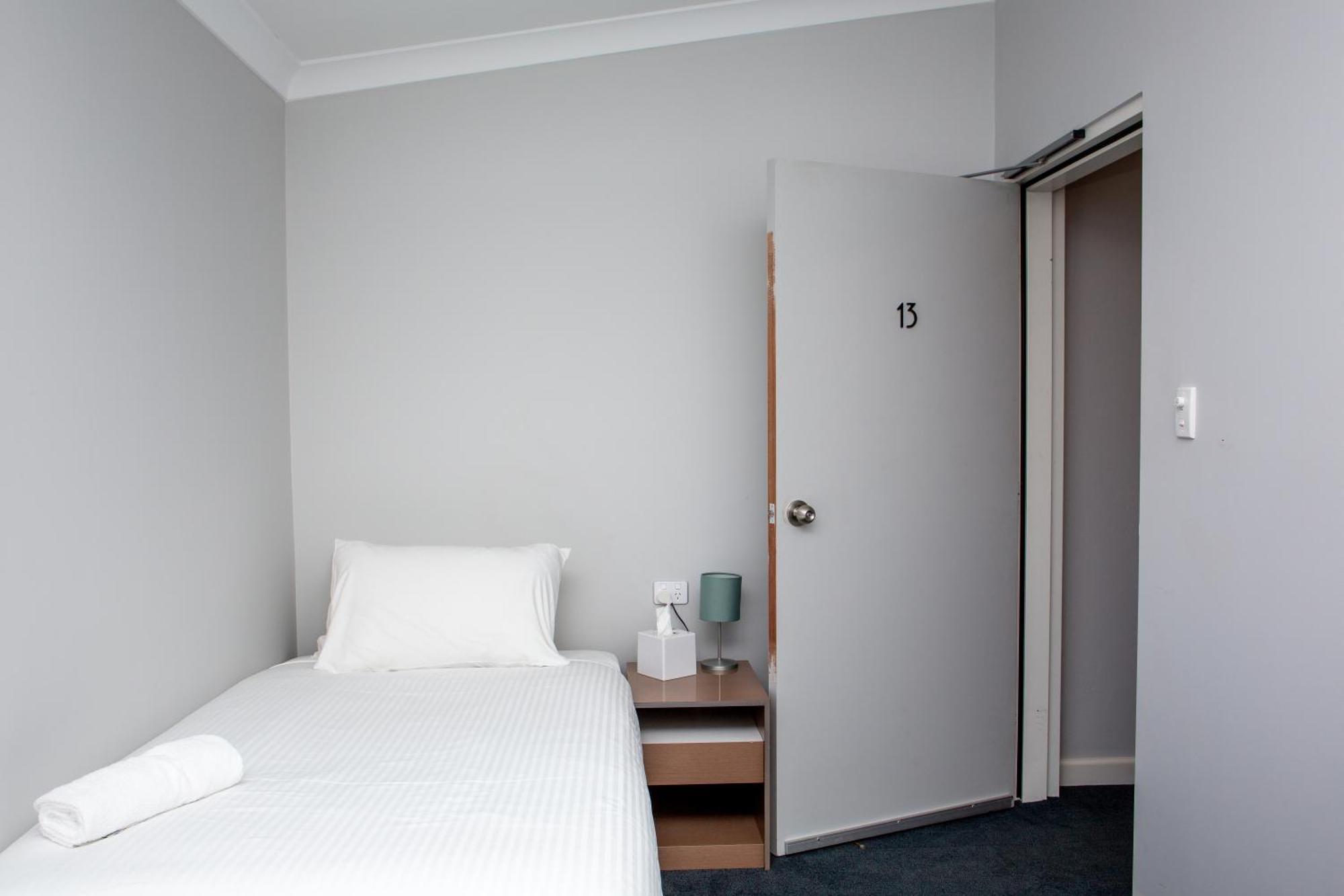 Five Island Hotel Cringila ห้อง รูปภาพ